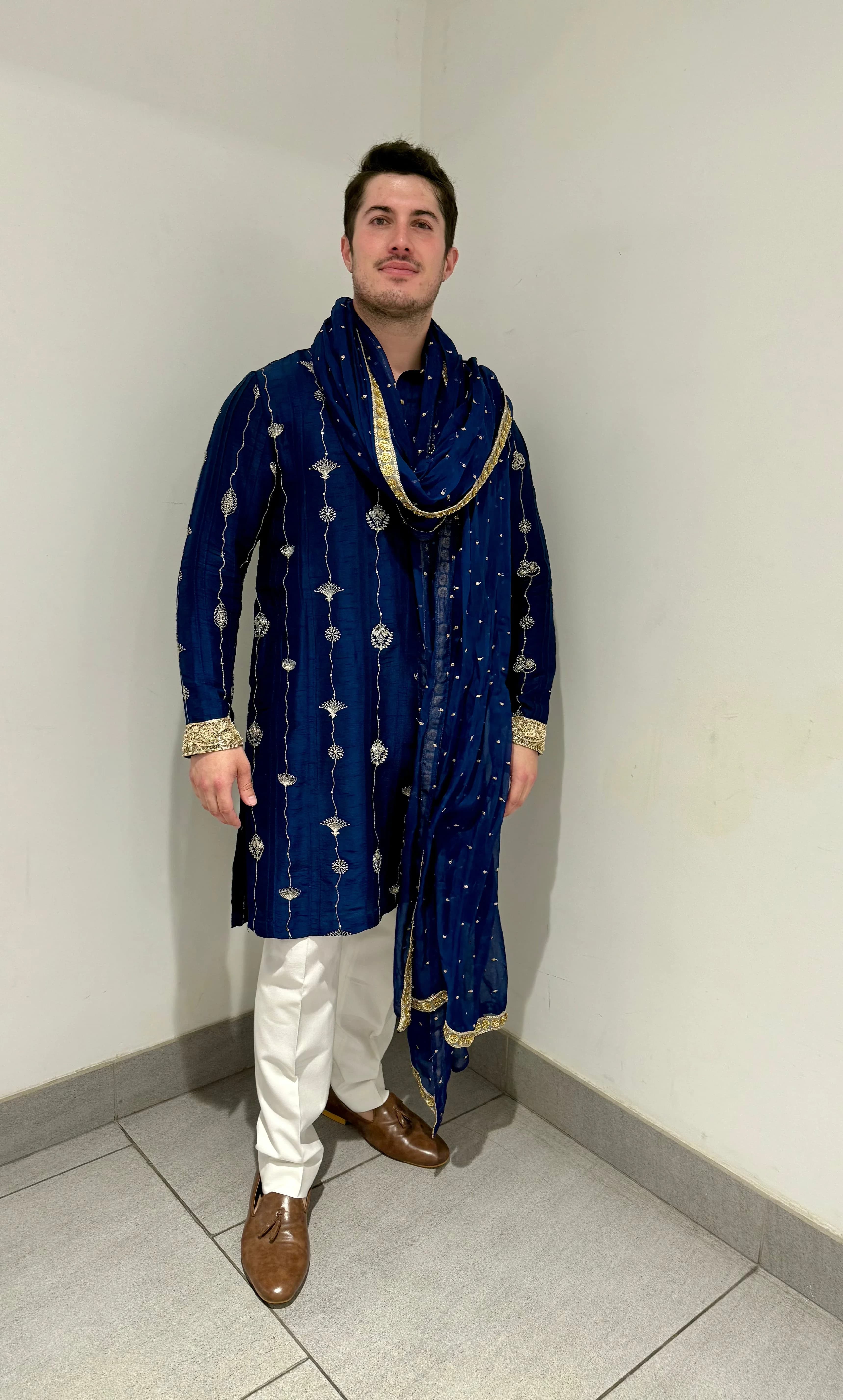 Image 1 of Danny Kurta with shawl - Rental